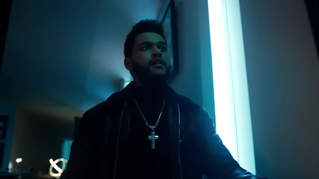 The Weeknd - Starboy song.