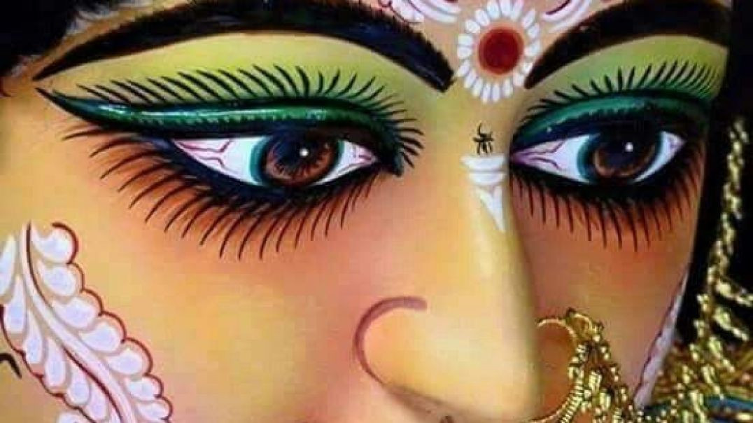 Tu Itni Door Kyun Hai Maa