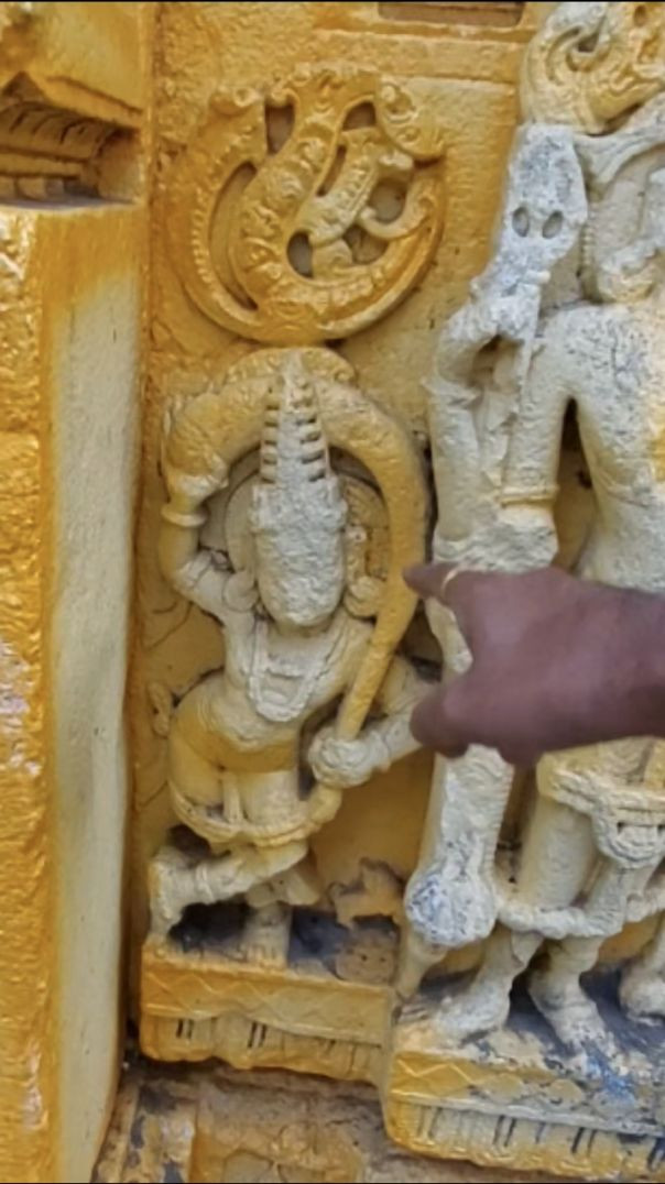 द्वारपाल नारायणेश्वर मंदिर नारायणपूर सासवड