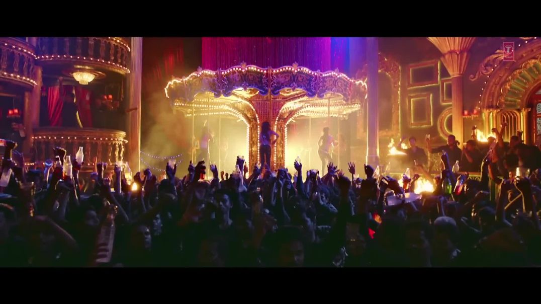 OFFICIAL_ _Lovely_ FULL VIDEO Song _ Shah Rukh Khan _ Deepika Padukone _ Kanika Kapoor