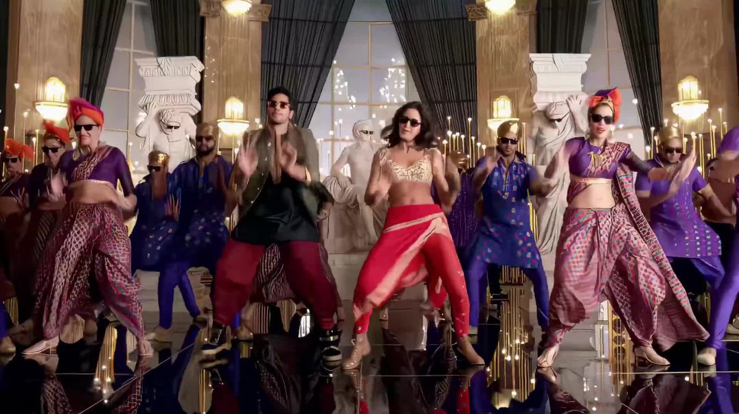 ⁣Kala Chasma_Full-HD_8K Video Song