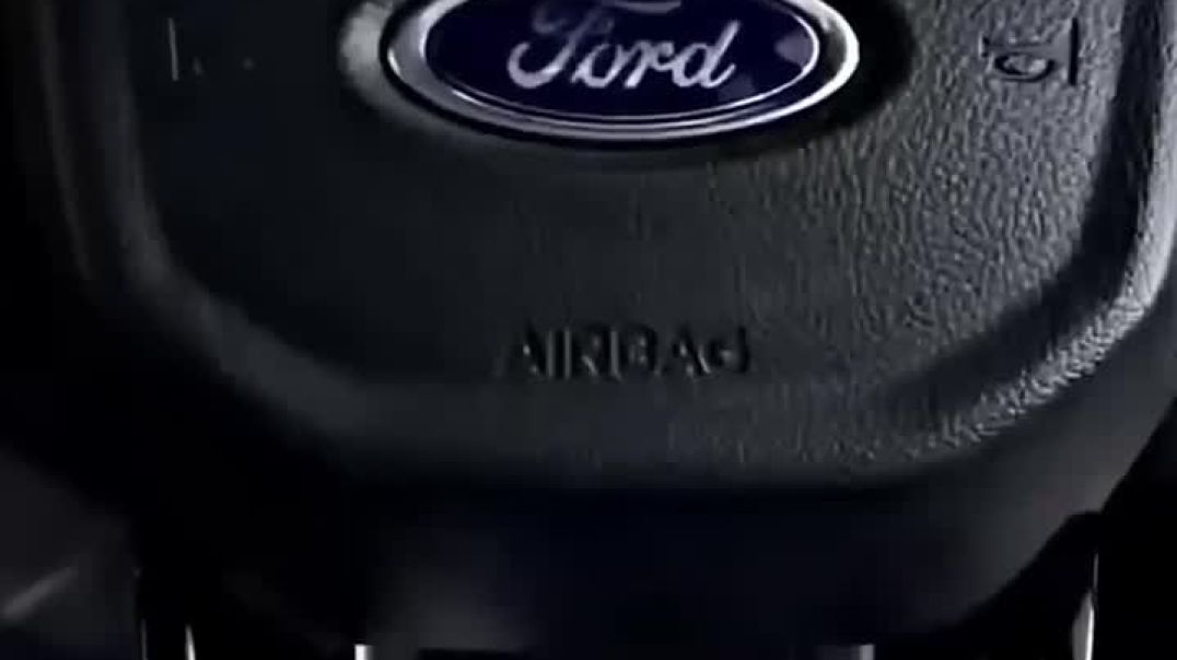 ⁣Ford endeavour car