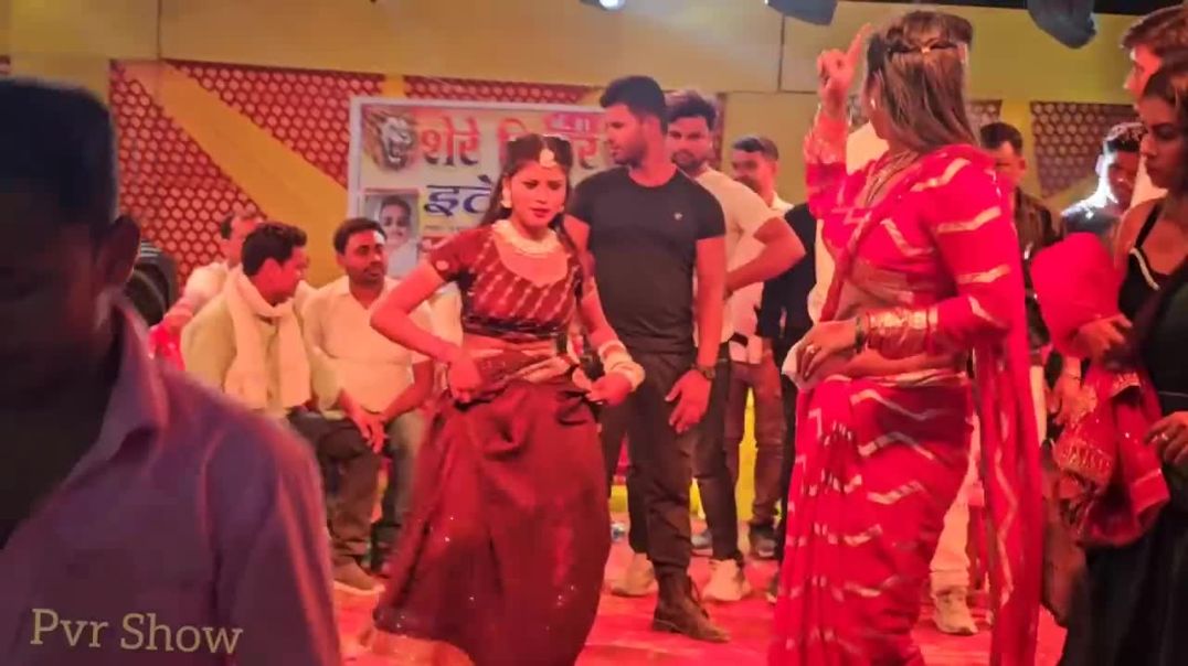 ⁣लटक जइब राजा चोलिये के हुक मे _ #priya_suhani के इसी लटके झटके पर पब्लिक दीवानी है #superhit #dance