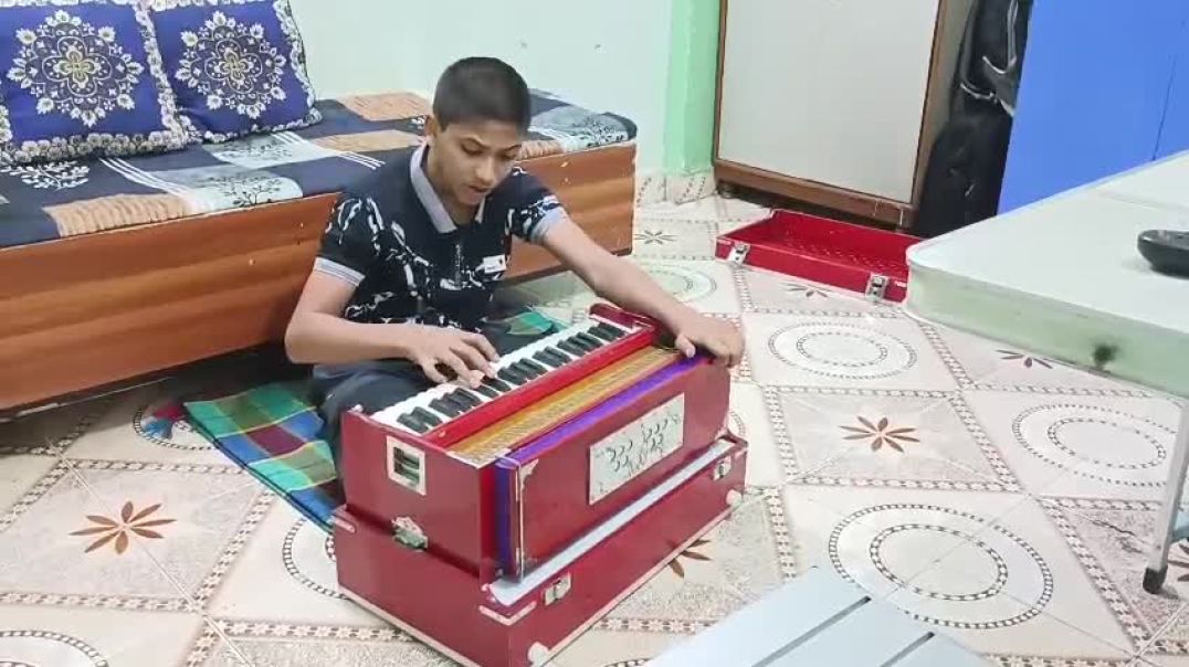 वंदे मातरम् संवादिनी वर🙏😊.