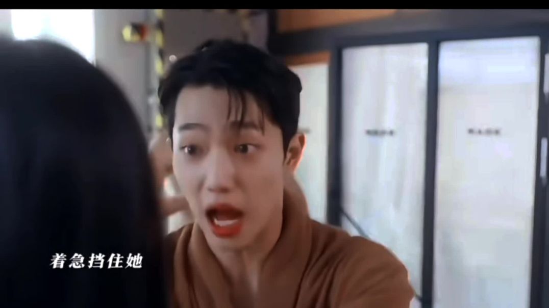 ⁣Romantic romance 💕