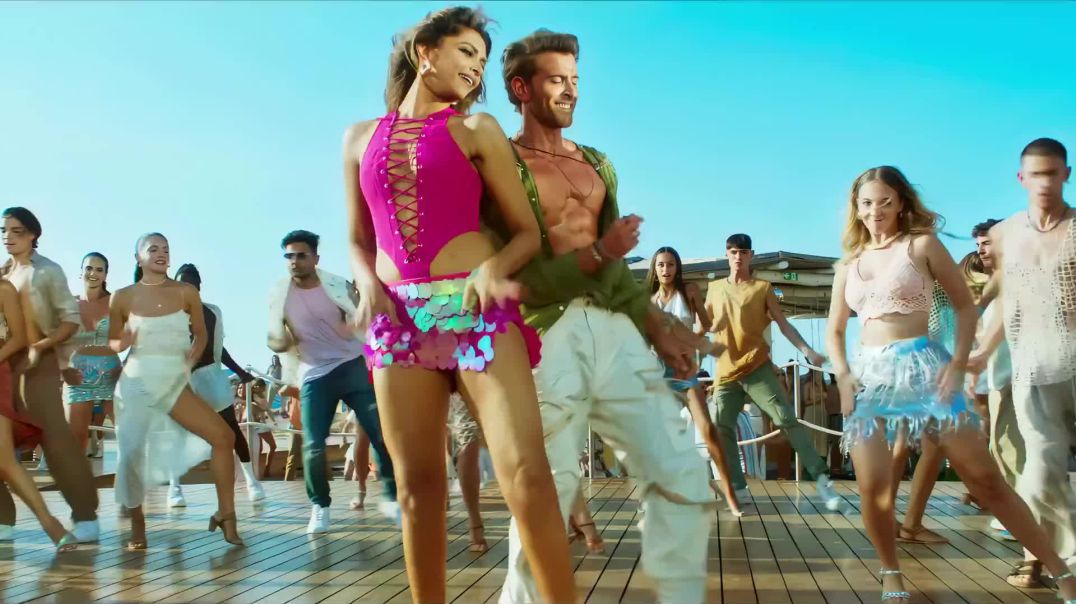 ⁣Ishq Jaisa Full Song _ Hrithik Roshan, Deepika Padukone _ Fi_Full-HD_60fps