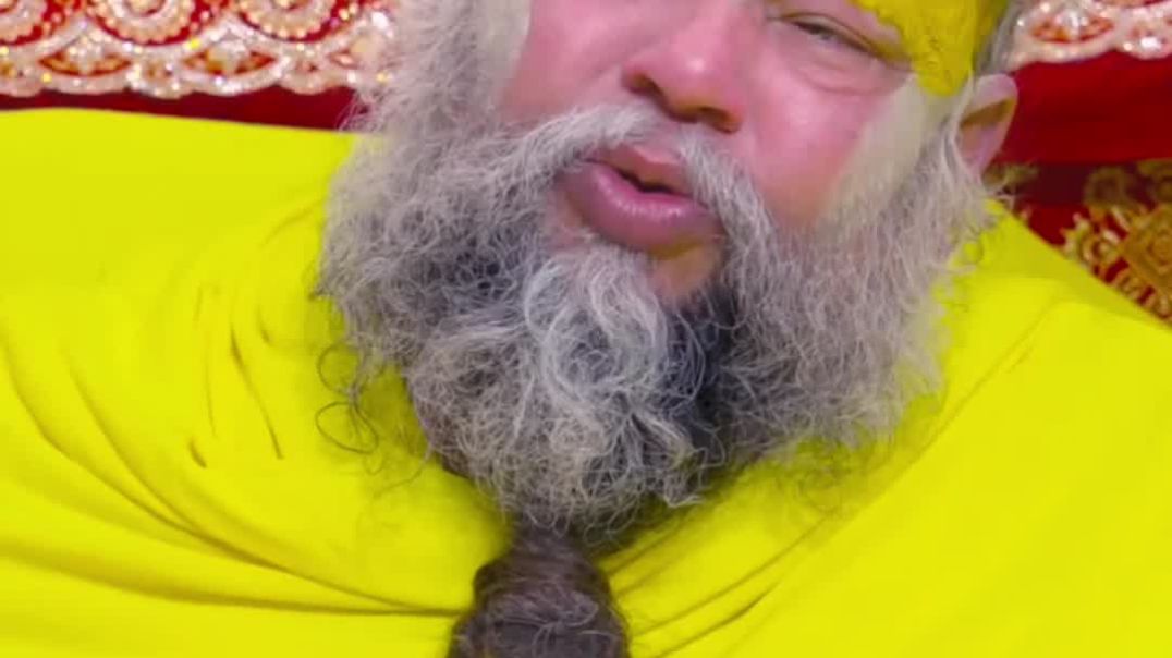 ⁣जब एक प्रेत ने भगवान श्री राम जी से मिलने का उपाय बताया। #premanandjimaharaj #bhajanmarg