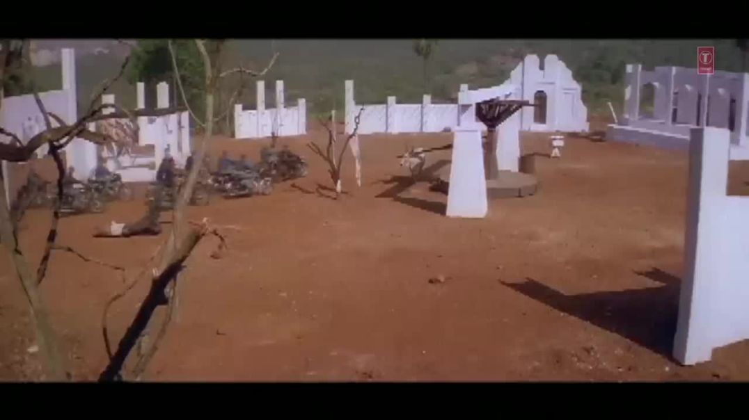 ⁣Ding Dong Dole Full Song Film - Kucch To Hai