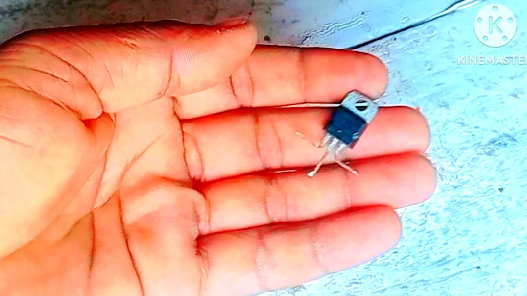 ⁣7805 IC manchaha voltage Kaise len