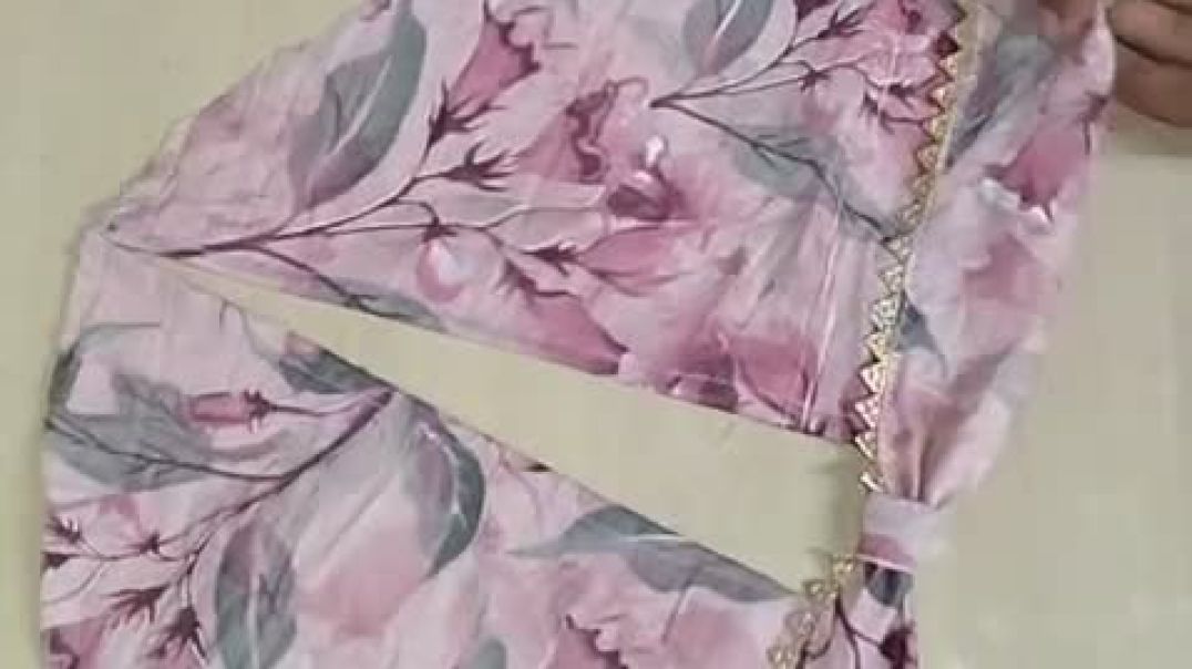 ⁣Beautiful Bahi Design