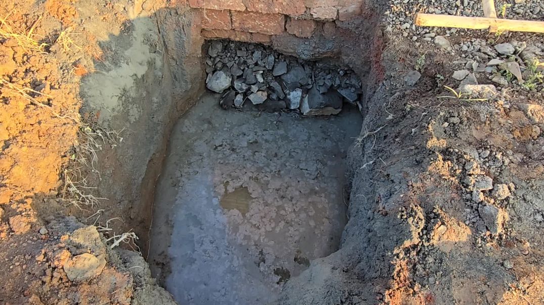 ⁣excavation of footing with column pits house construction