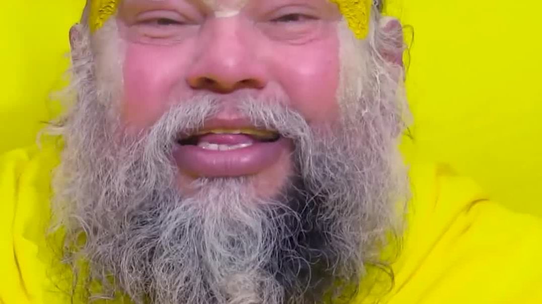 ⁣प्यार से तलाक तक — क्या यह रिश्ता बच सकता है  #premanandjimaharaj #bhajanmarg