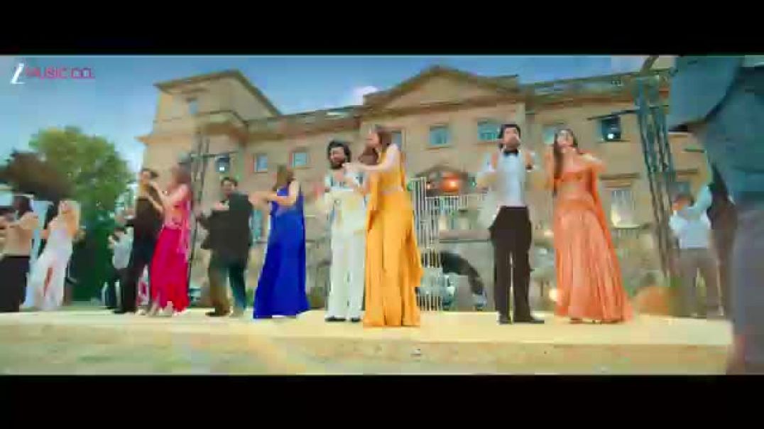 One In Crore - Mastiii 4  Riteish,Vivek,Aftab,Arshad,Elnaaz,Shreya,Ruhii,Nargis Meet Bros,Mellow D