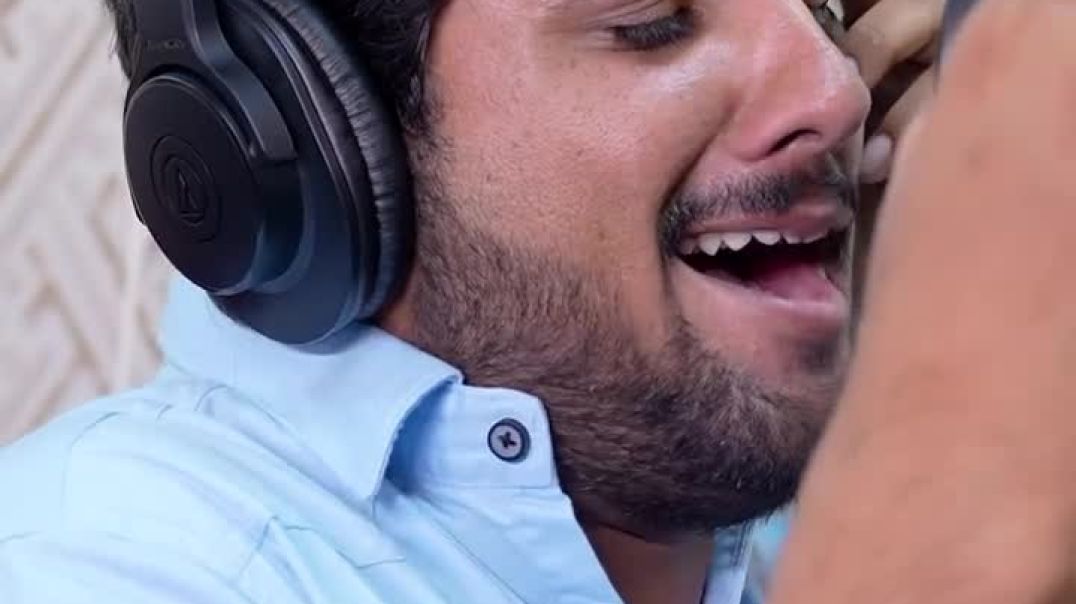 ⁣Gujarati Singer Beautiful Voice