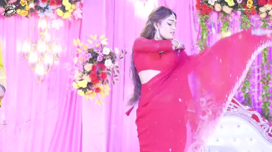 ⁣पवन सिंह के गाने ( Sadiya ) पर प्रीती पासवान ने अपना अदा दिखा कर सारे लोग को किया मदहोस। #new Dan