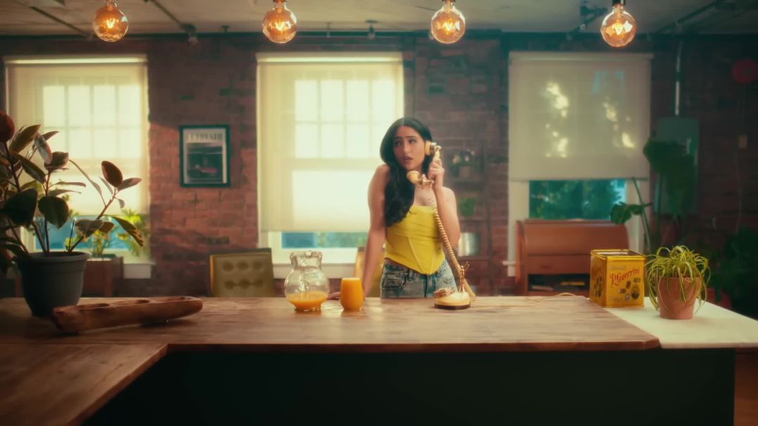 ⁣SOFTLY (Official Music Video) KARAN AUJLA  IKKY  LATEST PUNJABI SONGS 2023 - Karan Aujla (1080p, h26