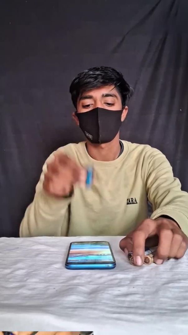 Charging_a_Phone_with_AA_Batteries_-_Science_Experiment!Science__#​Physics_#​Experiment_#​DIY_#​Tech