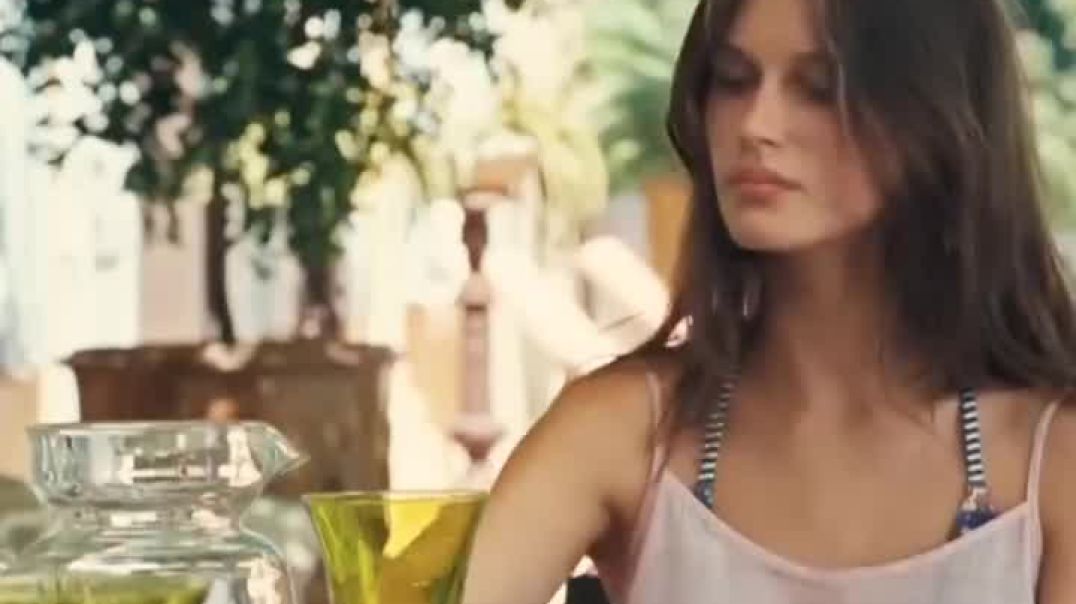 ⁣Young and beautiful movie explaining in hindi Kumardev studio #movie #moviexplaining #viral #trending