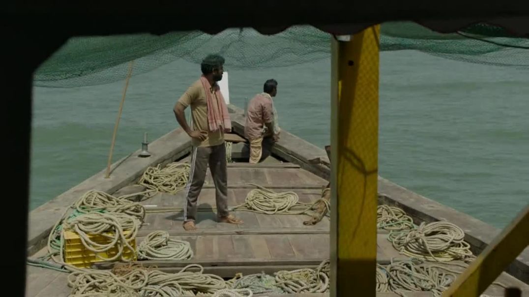 ⁣The Family Man S01E01 Hindi