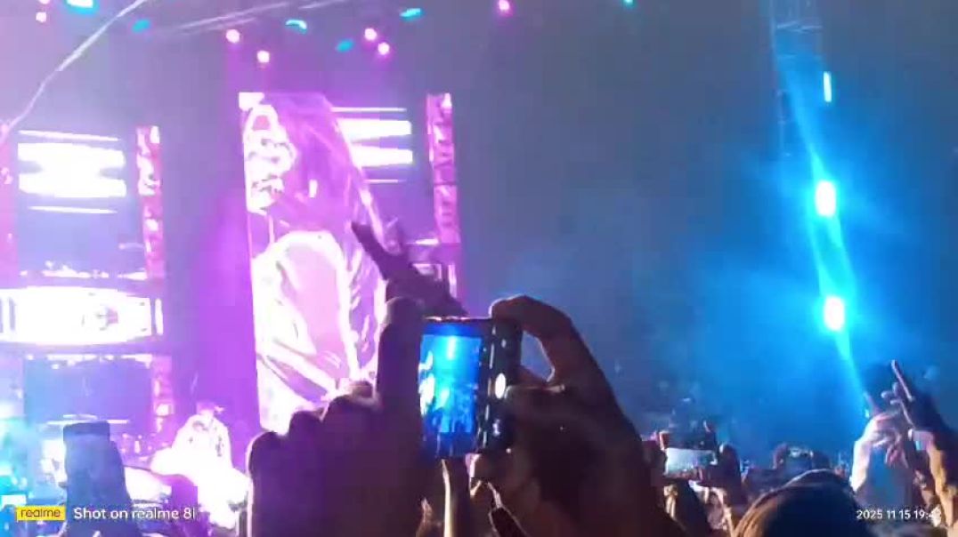 Dhwani Bhanushali And Raftaar 💝 concern