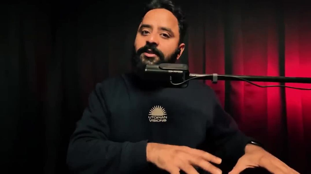 ⁣PRAYAGRAJ - Sanjay Invited an Instagram Friend to Mahakumbh