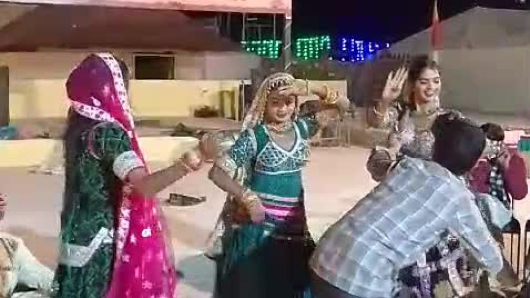Rajasthani dance in Sum jaisalmer