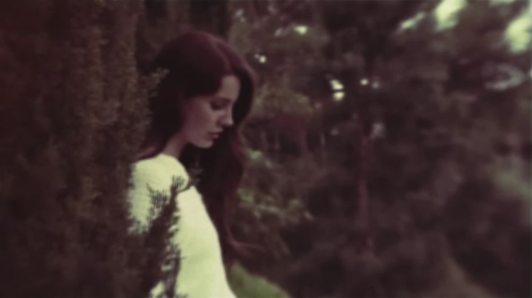 ⁣Lana Del Rey - Summertime Sadness (Official Music Video).