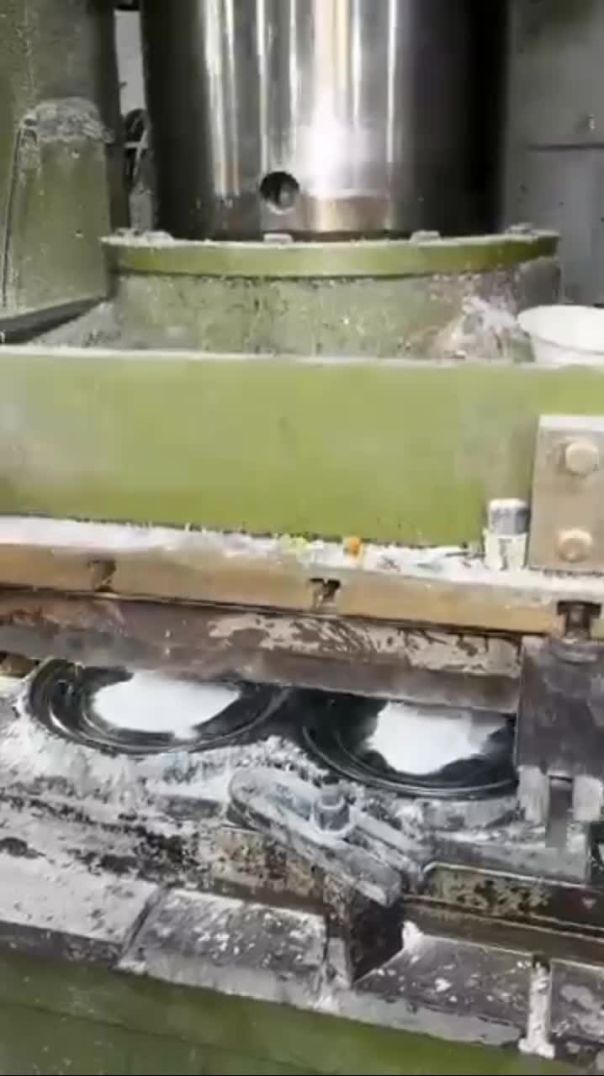 शादी ✨️ पार्टी 🎉 और त्योहारों  🎇  मे गिफ्ट वाले डिनर सेट को  कैसे बनाया जाता है 😱😱🤔🧐