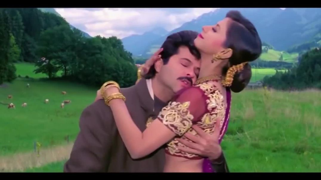 ⁣Main Tujhse Aise Milun_Full HD Video Song