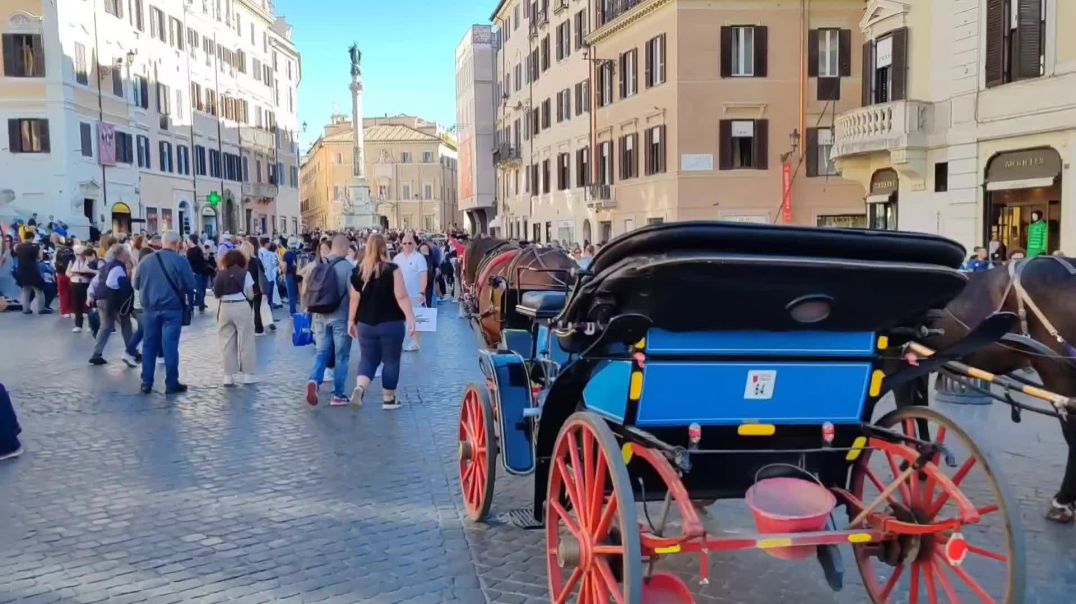 ⁣Spanish Steps, रोम इटली 🇮🇹  नमस्ते इटली