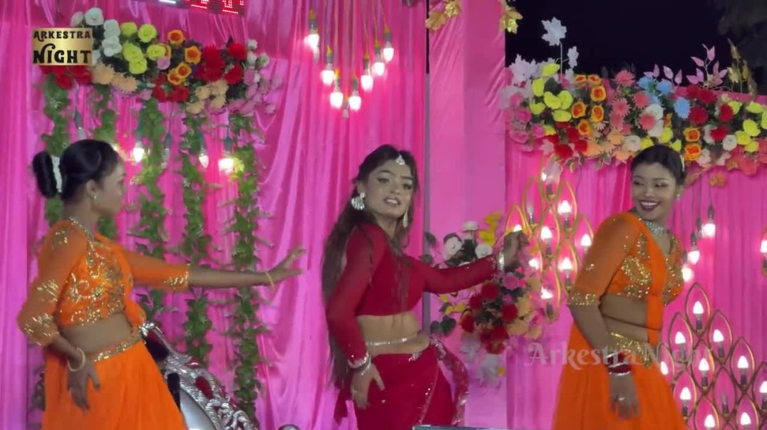 ⁣#pritipaswan - मकईया में राजा जी - Makaiya Me Raja Ji - Viral Dance - Stage Show 2025 - Bhojpuri 4K