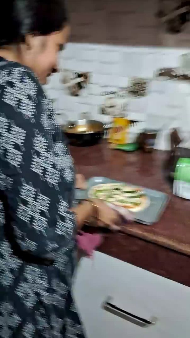 India& Viral Pizza Rs-30