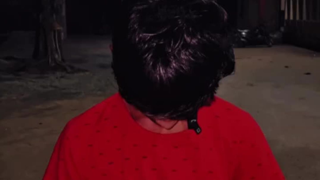 ⁣Mohalle mei mohabbat 🥺😩 #reels #trending #viral #reels #pranshu_ly_999 #instagram #trend #apnatube #tube #apnatubeshort #[9