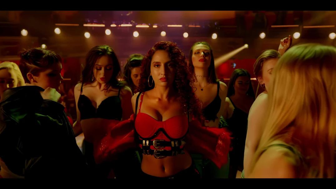 ⁣Garmi _ Nora Fatehi, Varun Dhawan _ Street Dancer 3D_Full-HD_60fps