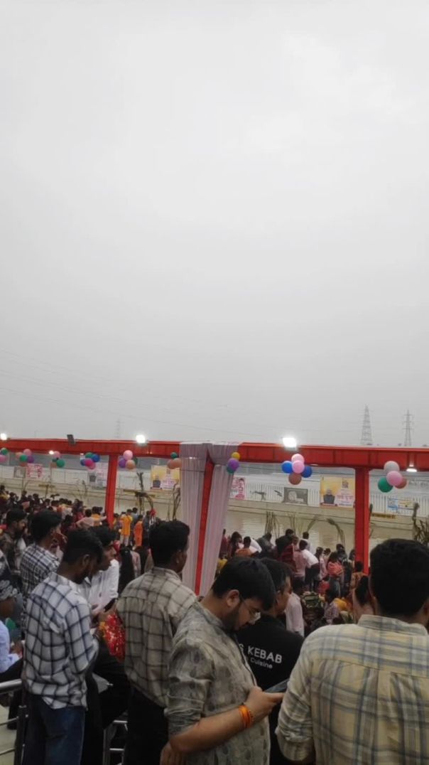 घर से दूर दिल्ली में छठ पूजा 🌅 | Yamuna Ghaat Se Jai Chhathi Maiya 🙏 #shorts #chhathpuja