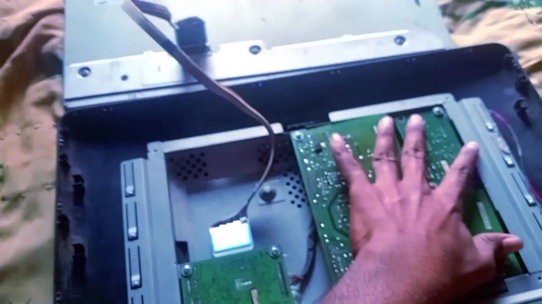 My first block mein monitor ko kaise repair Karen vah main tumhen sikha raha hun