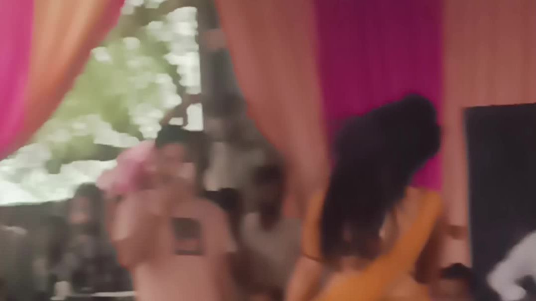 ⁣Rajasthani stage dance