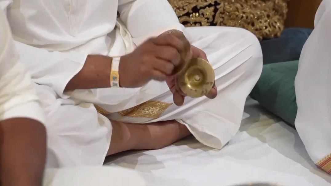 ⁣Seeing the ;Ganga Maya; performance with South Africa& Girmittiya song