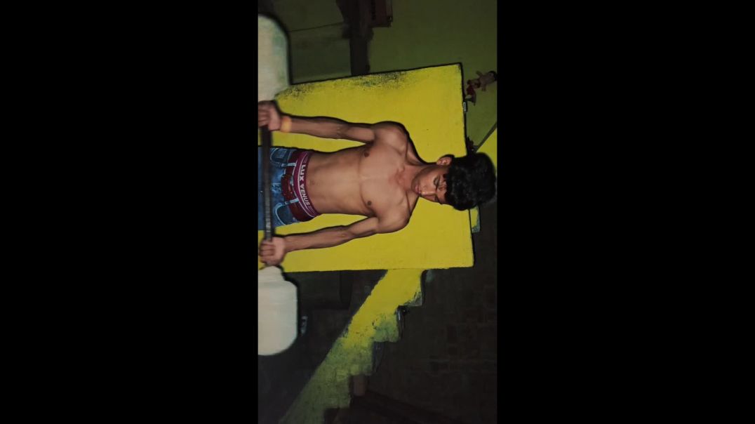 ⁣Chahe Kuchh Bhi Ho Jaaye body to banaa kar rahunga