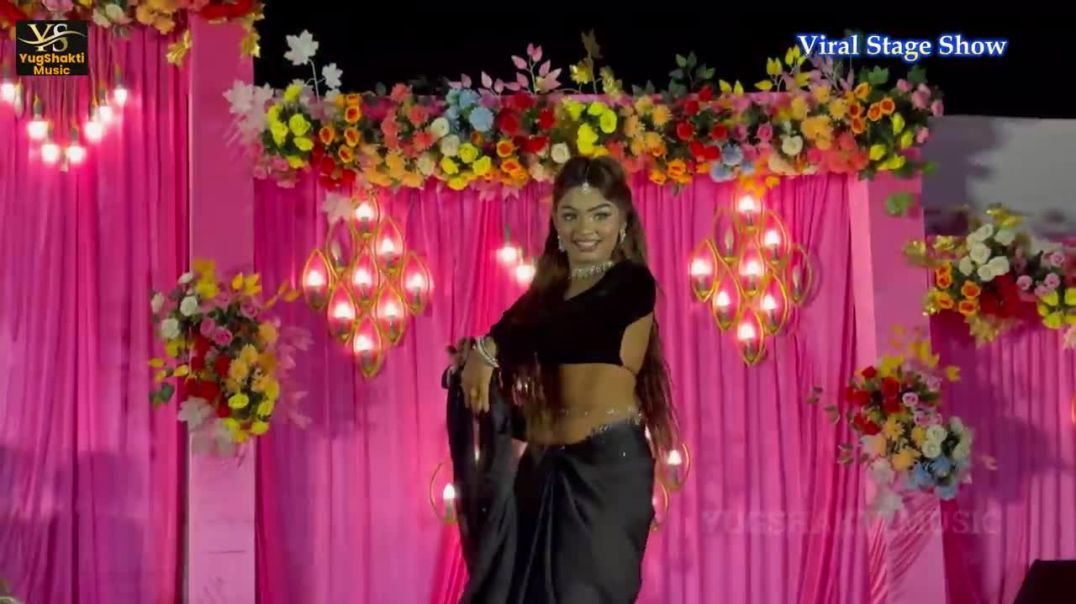 ⁣#pritipaswan - धरS कमर राजा जी I Dhara Kamar Raja Ji I #viraldance #neelkamalsingh Stage Show 2025