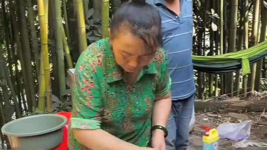 ⁣Funny video 😂 Funny shorts 😂 #youtubeshorts #funnyvideo #funnyshorts #funny #shorts