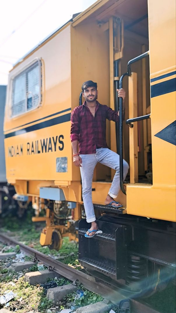 असंभव गर्लफ्रेंड नहीं 😂😂Wait For end 😂😂_explorepage _comedy _funny _funnyvideos _reels  _viral  _vid