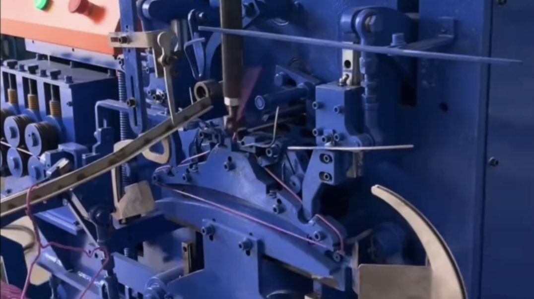 ⁣PVC coated wire hanger making machine