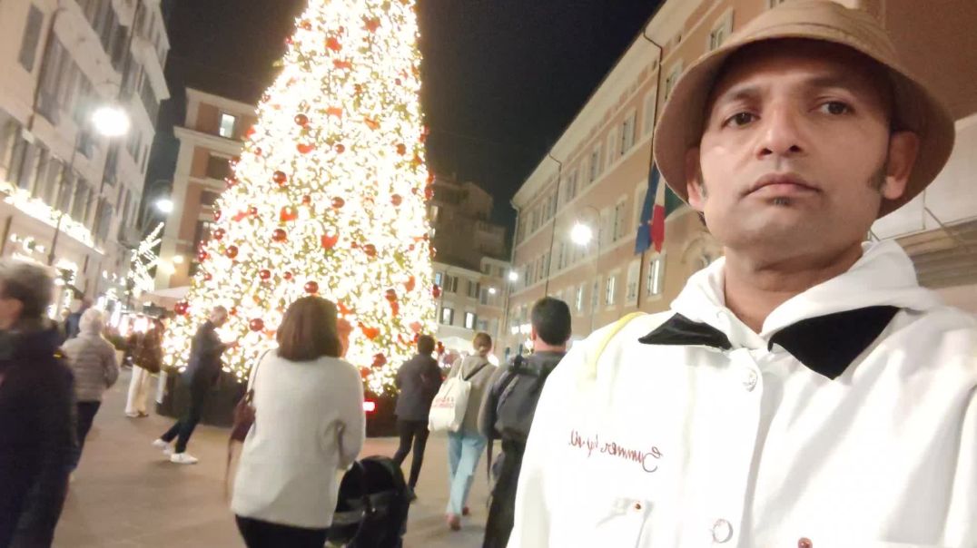 ⁣रोम इटली 🇮🇹 - ये है ROME शहर का Christmas Tree 2025 🎄 🌲