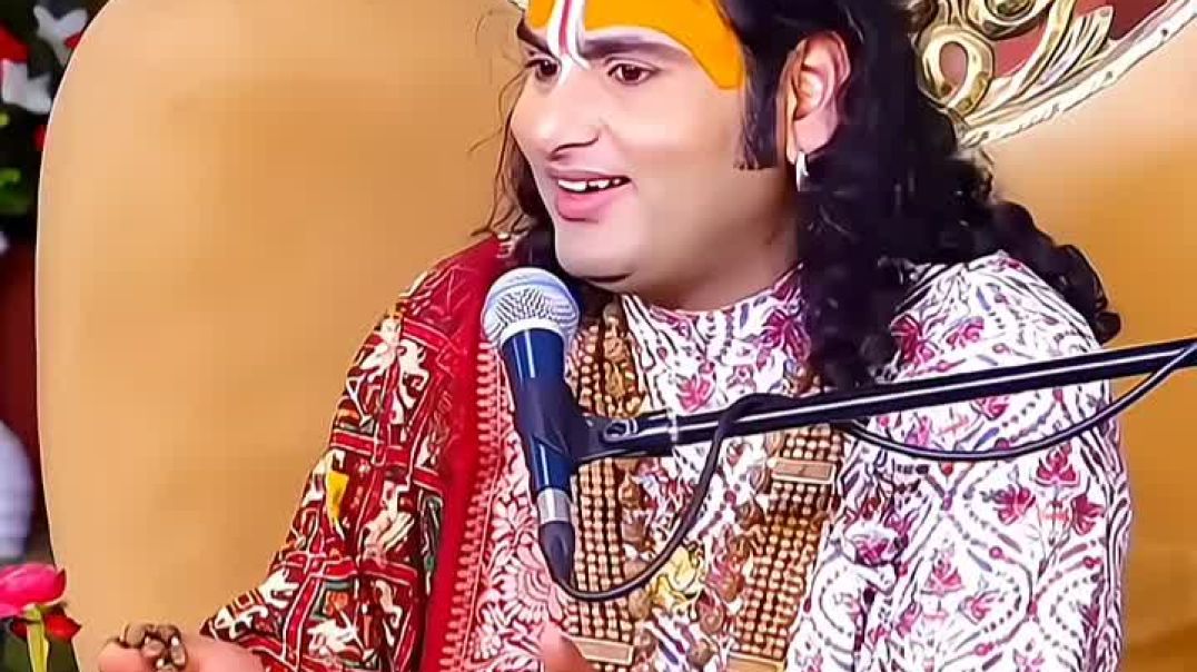 ⁣Aniruddh Maharaj comedy
