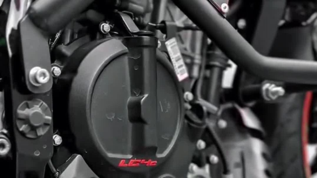 VID_20251230_013533_825