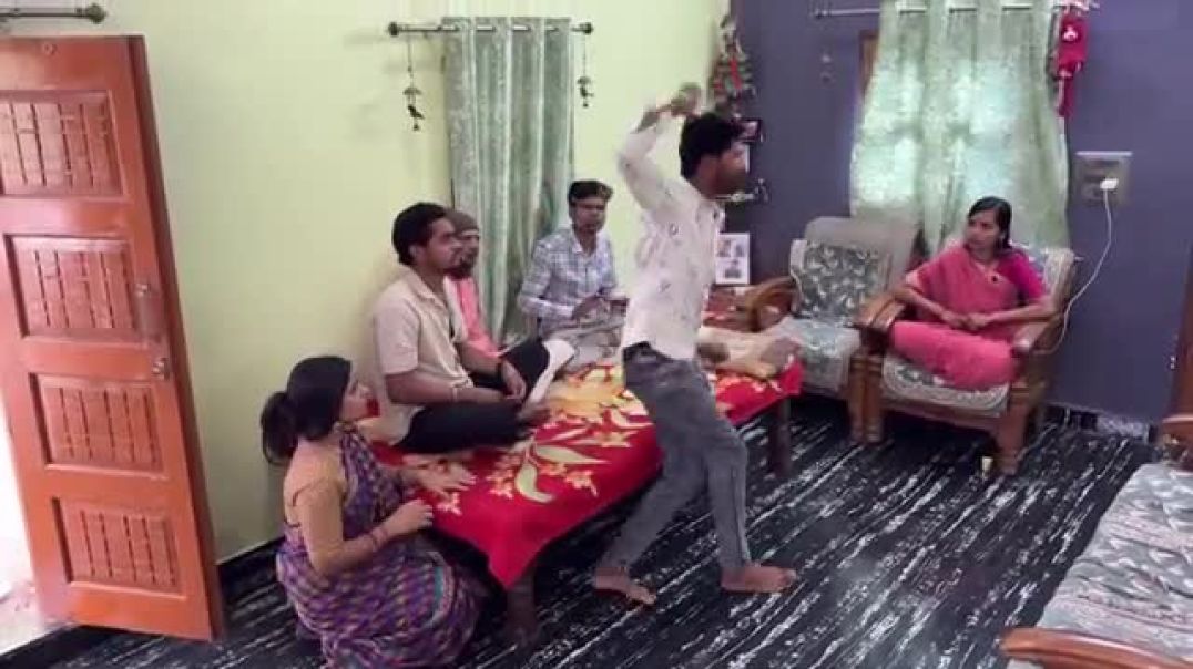 ⁣लल्ला_हो_गए_पागल__Jamayi_Raja_10___Bihari_Upadhyay(360p)