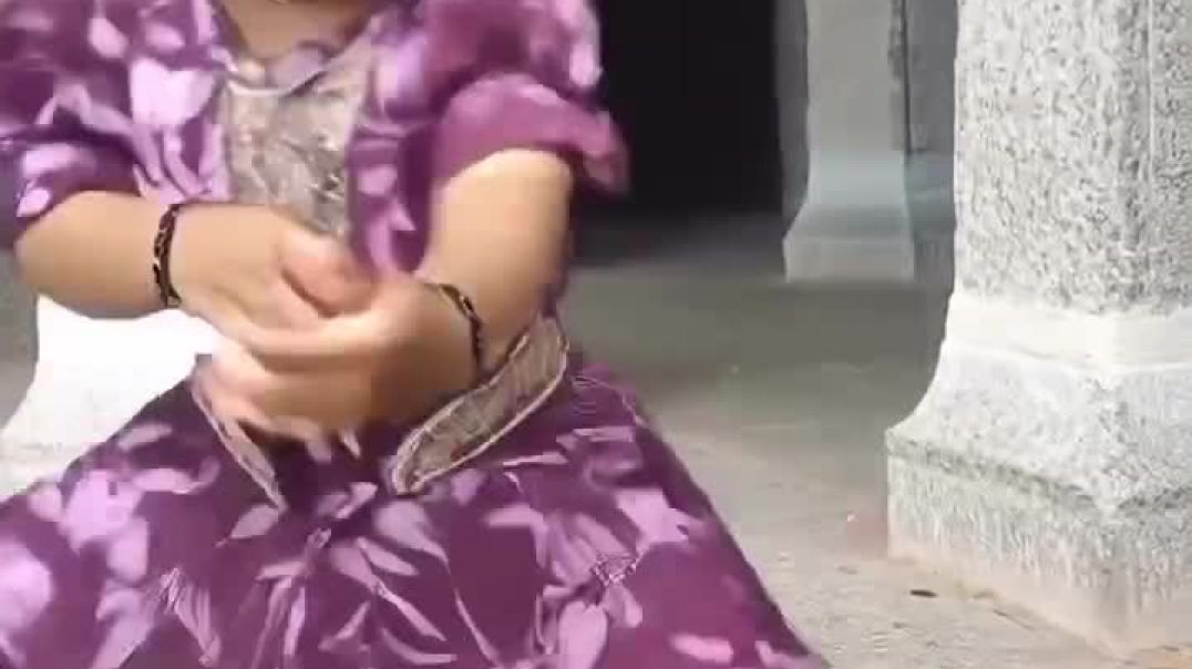 ⁣कैसा लगा डांस जरूर बताए।