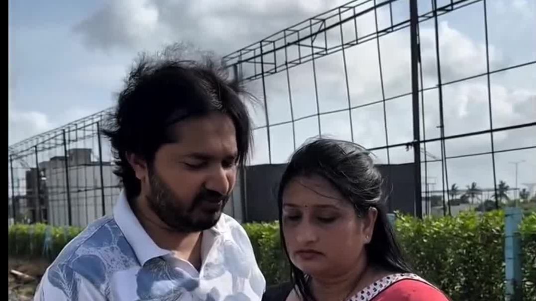 ⁣आगे वाली मैं हूं