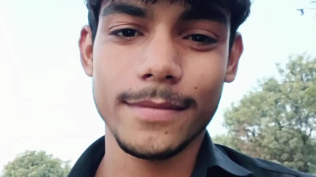 ⁣खोई हुई चीज अक्सर अच्छी लगने लगती है 💔💔🥺🥺